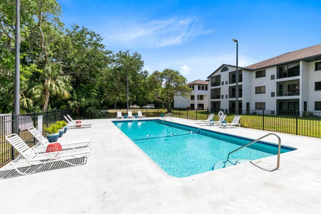 Oasis 203 - Symmetry & Serenity Titusville Bagian luar foto