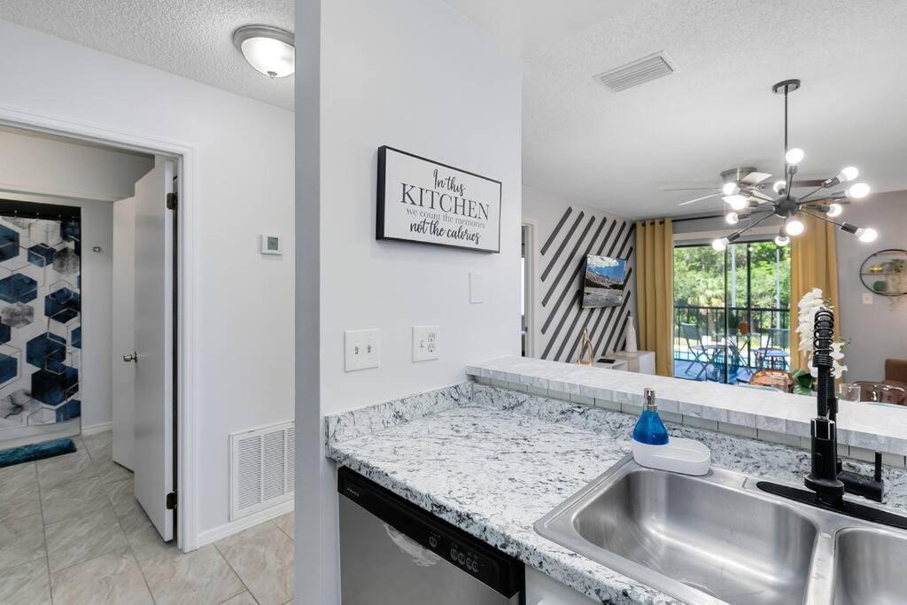 Oasis 203 - Symmetry & Serenity Titusville Bagian luar foto